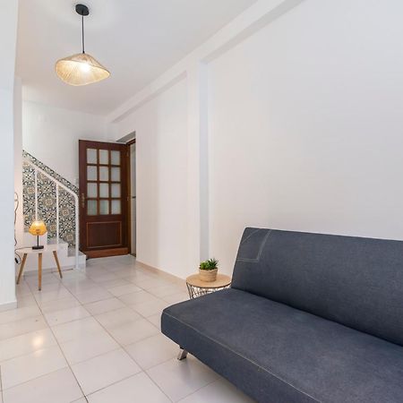 Casa Garde - 5 Mins City Center - Private Balcony - Wi-Fi تافيرا المظهر الخارجي الصورة
