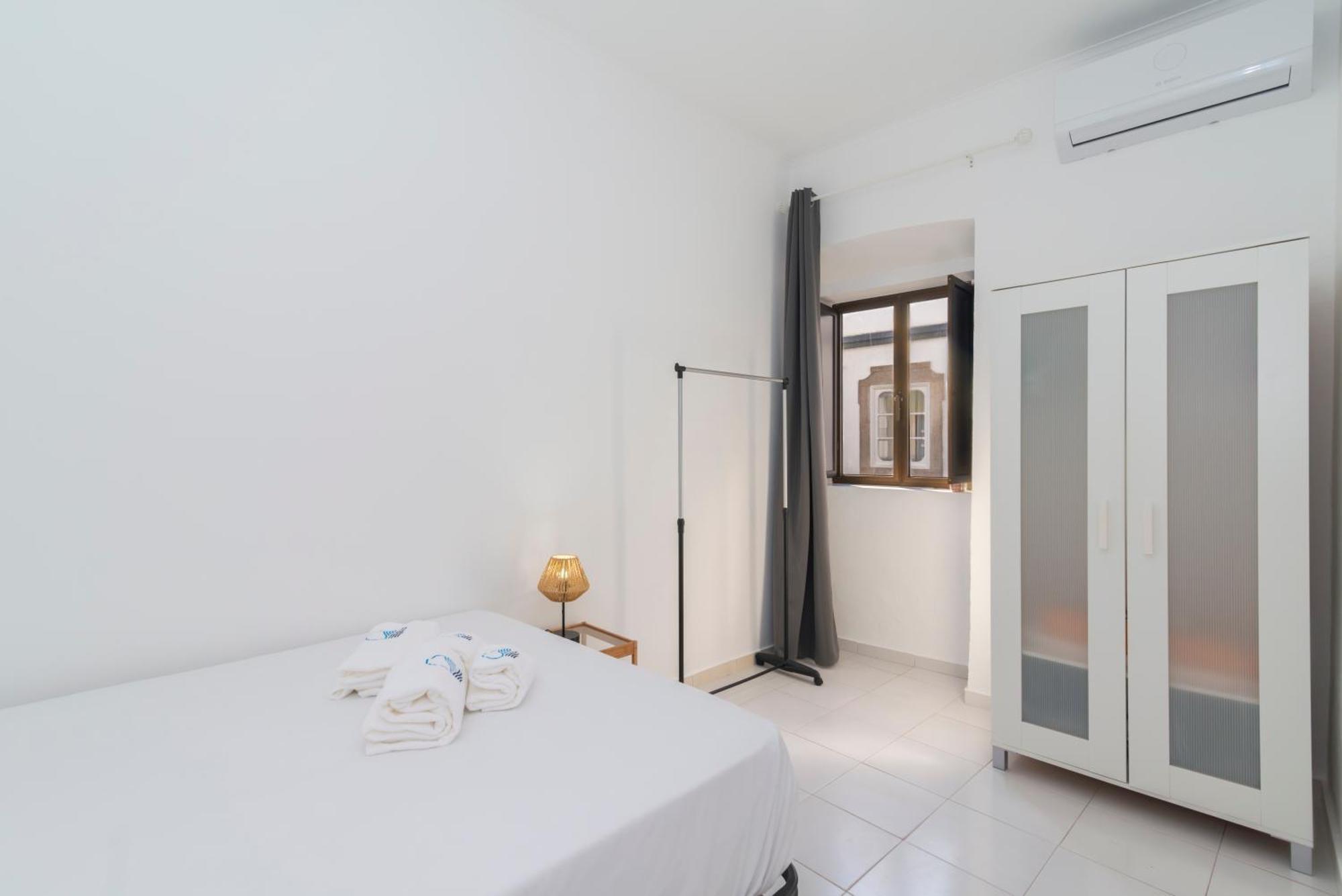 Casa Garde - 5 Mins City Center - Private Balcony - Wi-Fi تافيرا المظهر الخارجي الصورة