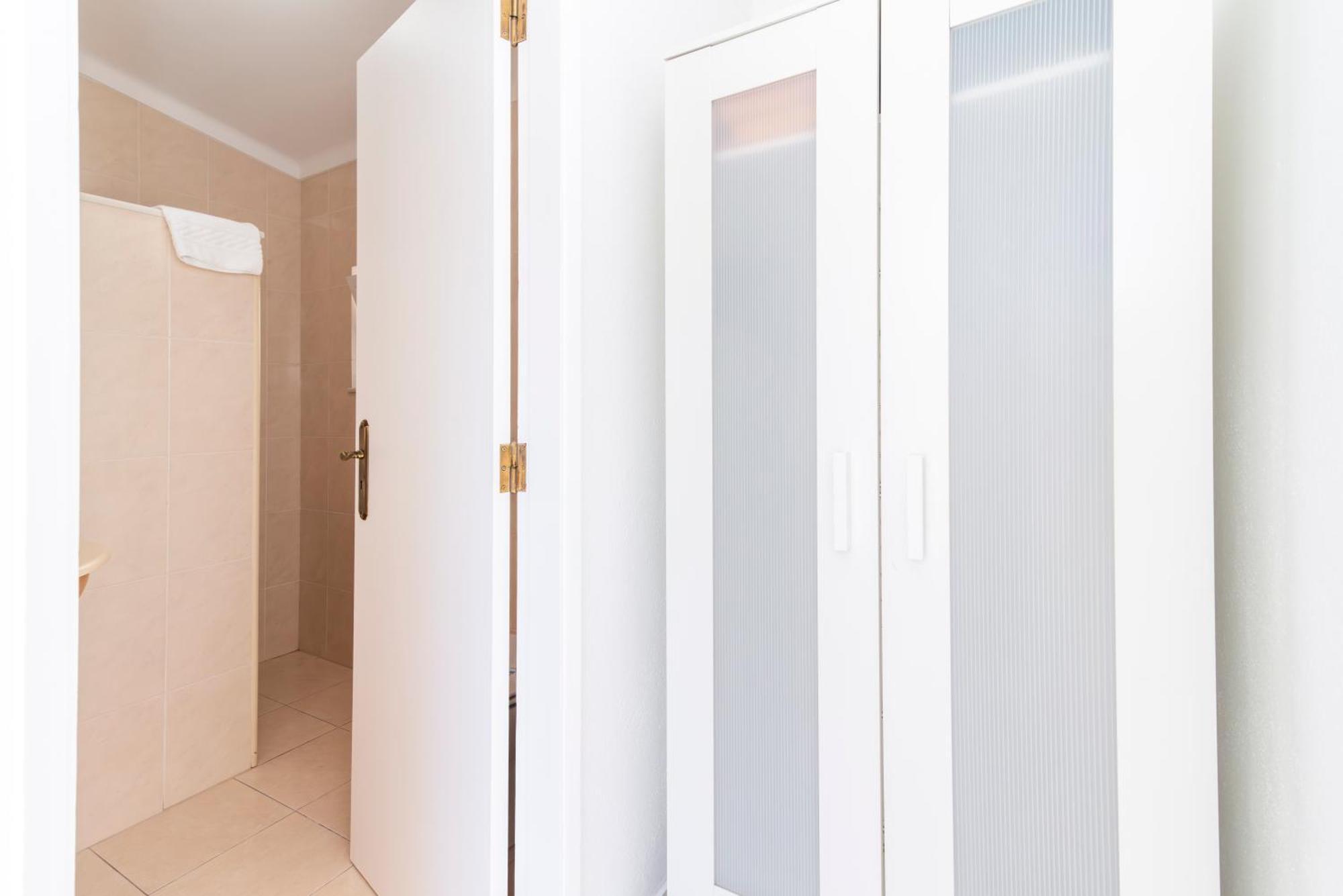 Casa Garde - 5 Mins City Center - Private Balcony - Wi-Fi تافيرا المظهر الخارجي الصورة